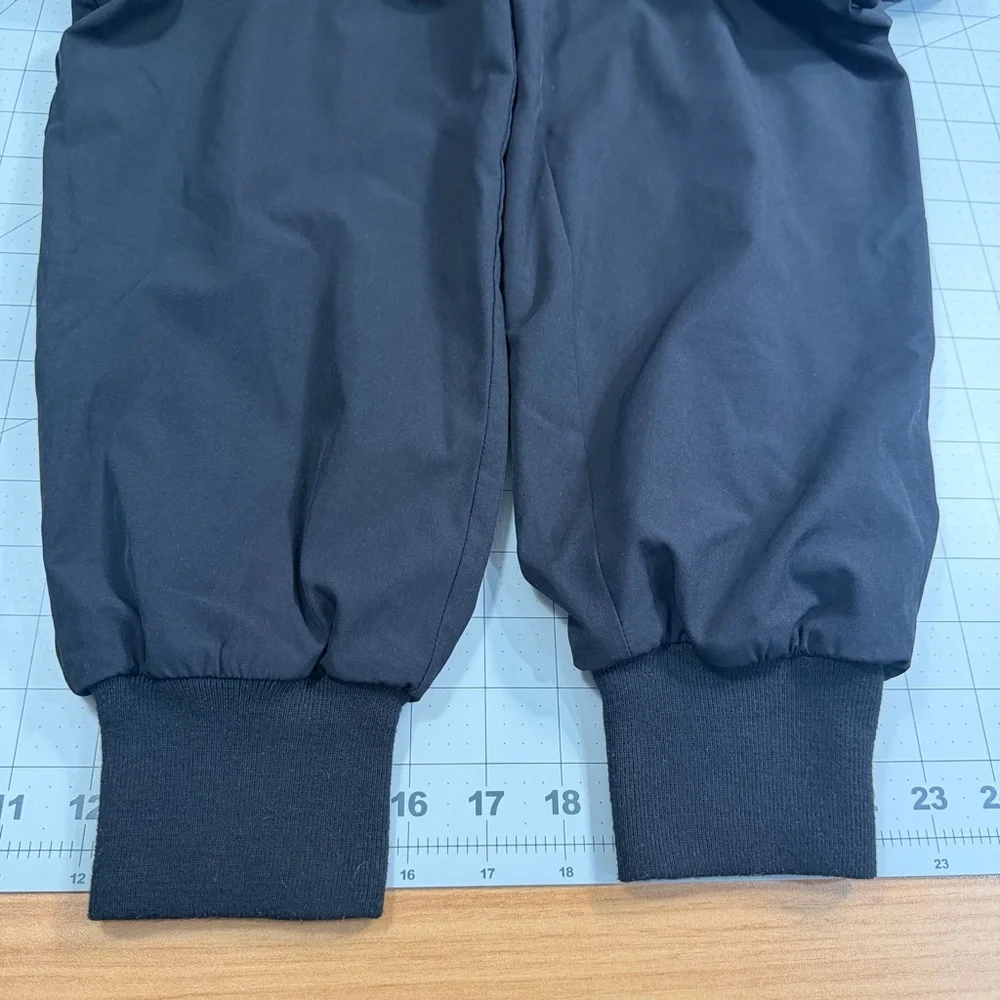 FIGS Men’s Black Lined Tansen Joggers, Medium Scrub Pants